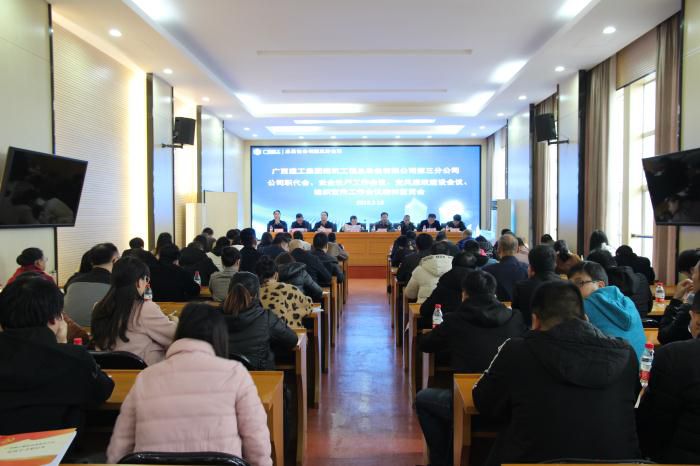 1�ۻ��ֳ����˲ӱ� ��700.JPG