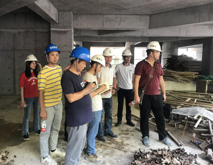 5.1������Ŀһ�ߵ����������� ��700.png