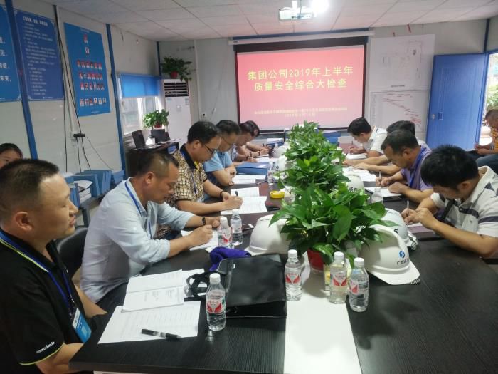 5�ۻ��ֳ�������� ��700.jpg