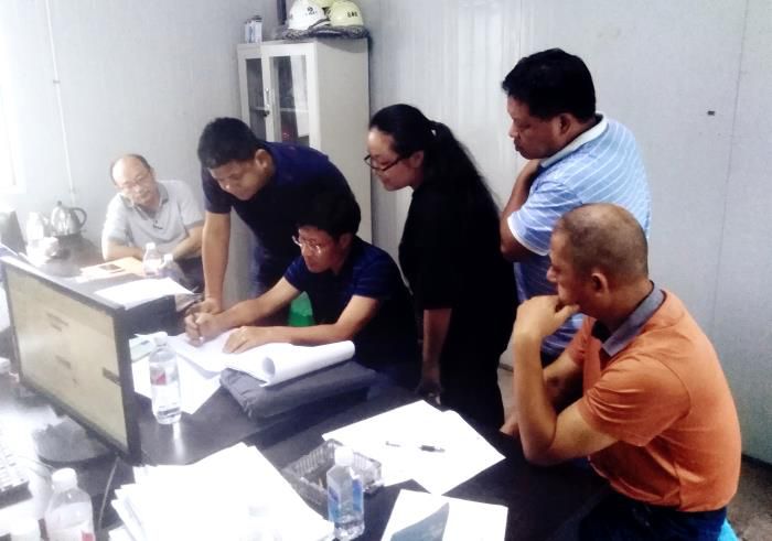 5���ָ���ֳ��������� ��700.jpg