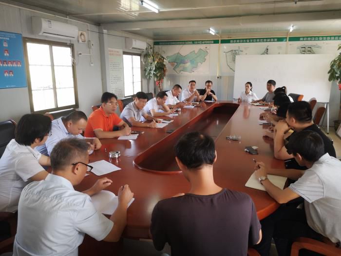 3.2�ۻ��ֳ������� ��700.jpg