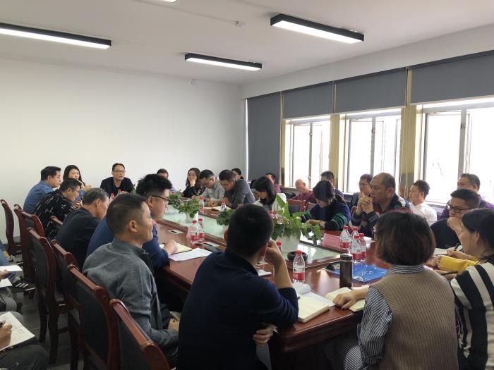 4.1�ۻ��ֳ�����»� ��700.jpg