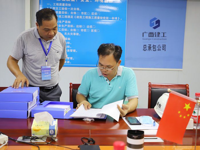 ����ѵ�����Ŀ�徲������ ������ ��.JPG