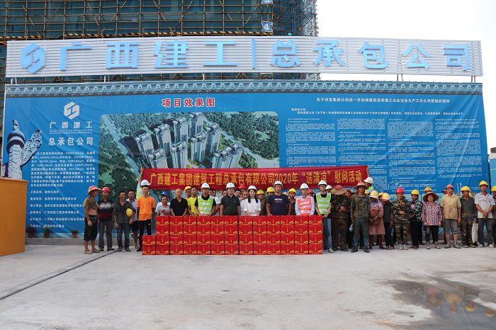 �˶��ֳ��� ��ϼ ��.JPG