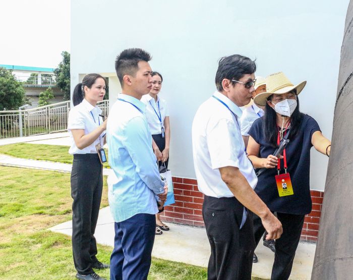 15.3������Ŀ�ֳ�����Ө��.jpg