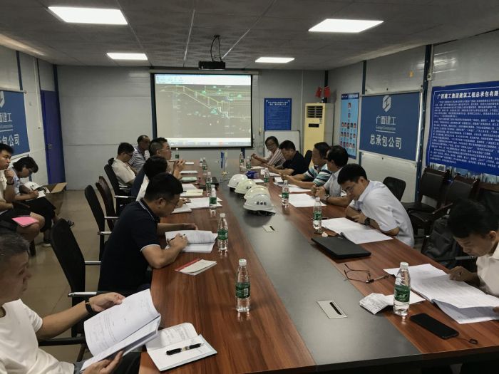 21�ۻ��ֳ����¶� ��.jpg