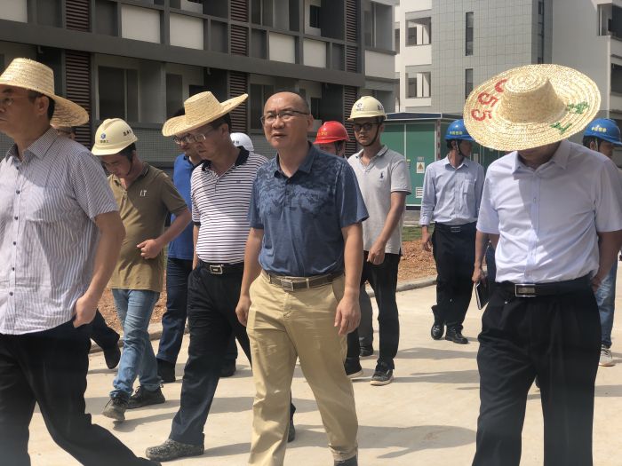 22����ֳ�������Ⱥ �� (2).jpg