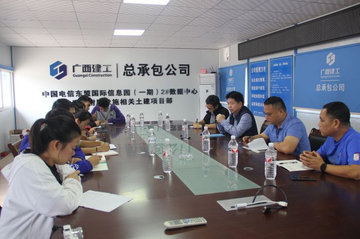 �ۻ��ֳ��������� ��.jpg