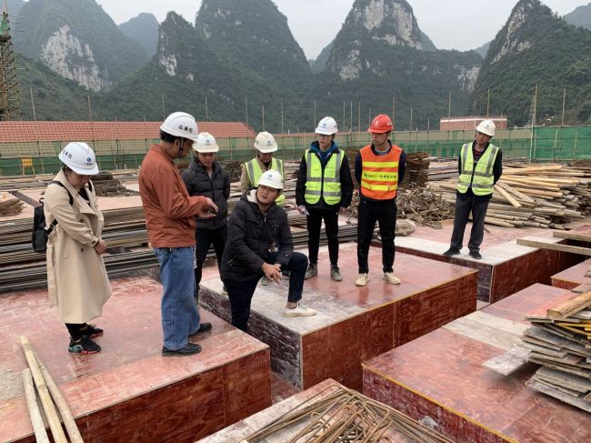 �߾�ģ��ʩ���ֳ�����־�� ��.jpg