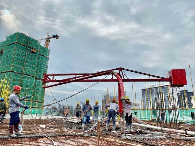 ʩ���ֳ�����ΰǿ ��.jpg