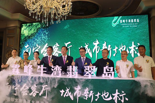 �����������α�һͬ��Ӱ������ ���ϴ� �㣨��ͼ��.jpg