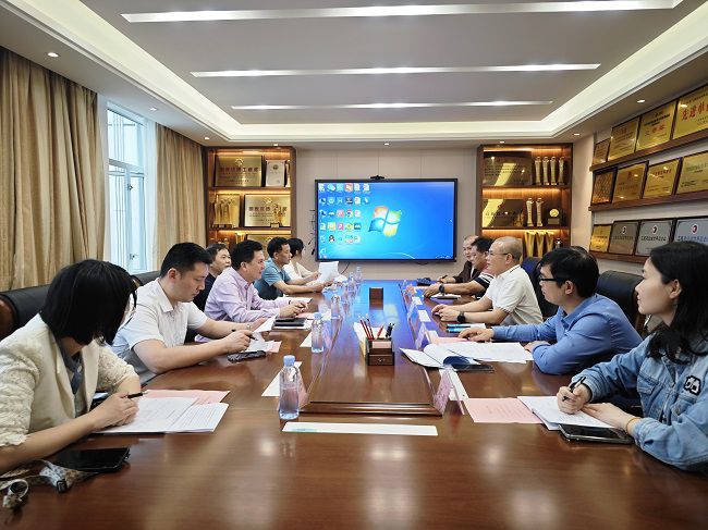 �ۻ��ֳ� ֣ʫ�� �� ��.jpg