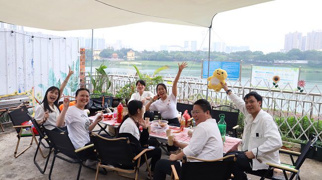 �ֳ���Ӱ������ �� (2).jpg