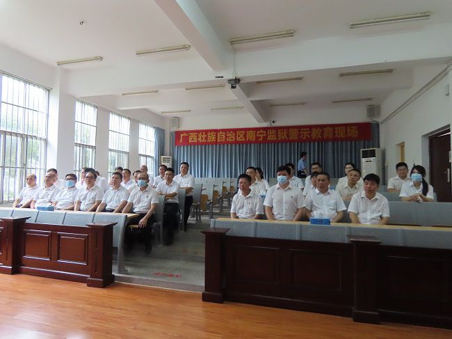 ��ʾ����Ƭ ��ͼ.jpg